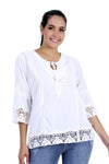 Blusa Con Detalles Calados y Bordados En Tallas Extras