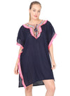 Poncho con Bordado Y pompones en Tono Fosforescente