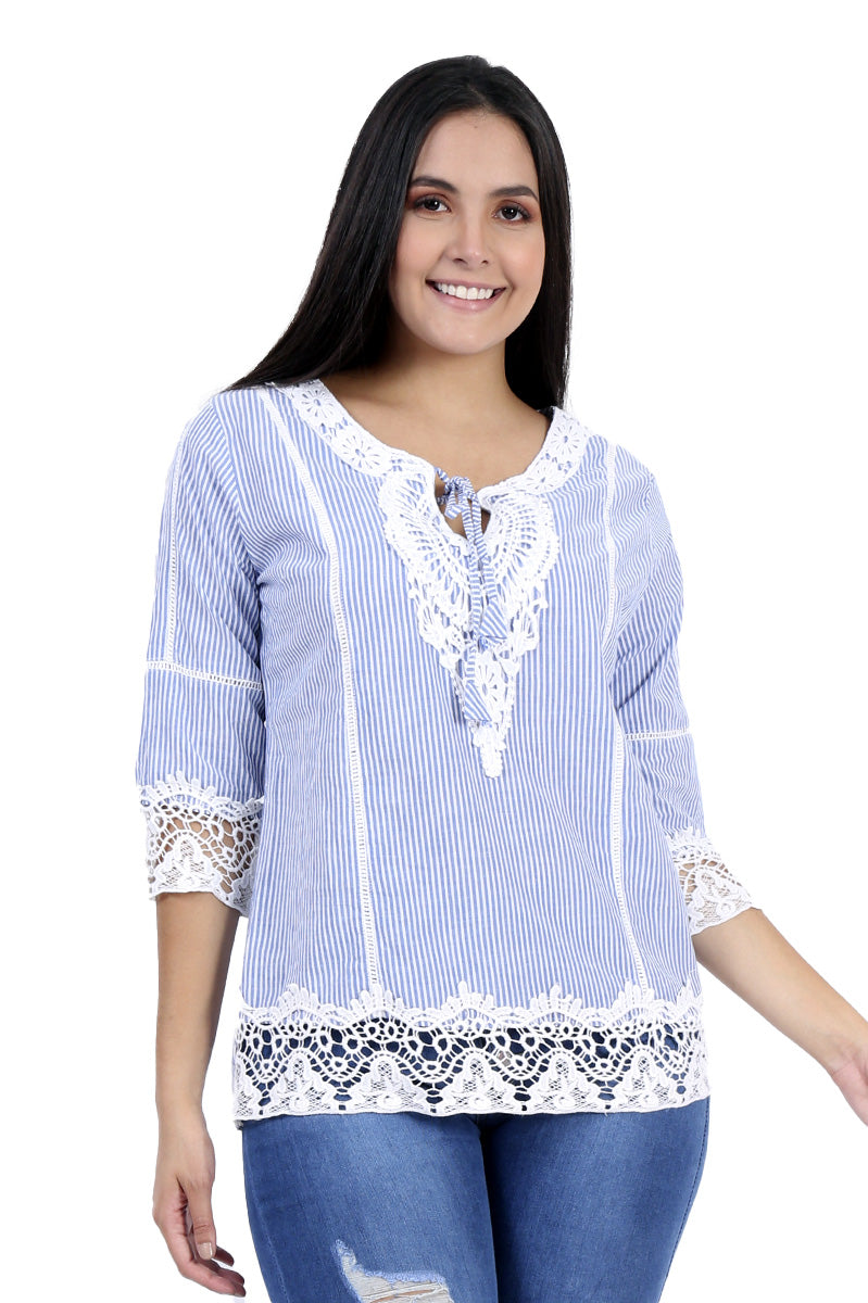 Blusa Con Crochet Azul a Rayas Blancas